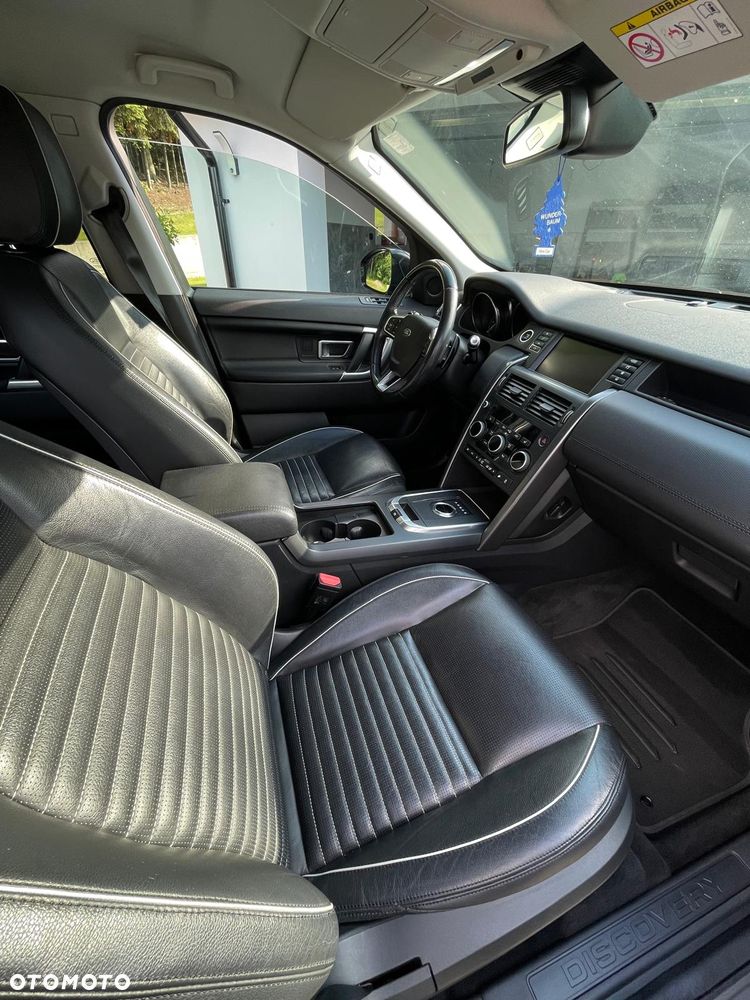 Land Rover Discovery Sport 2.0 D180 R-Dynamic HSE - 19
