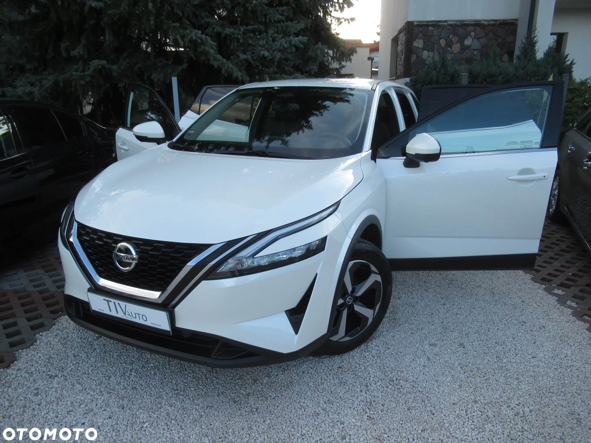 Nissan Qashqai 1.3 DIG-T N-Connecta - 39