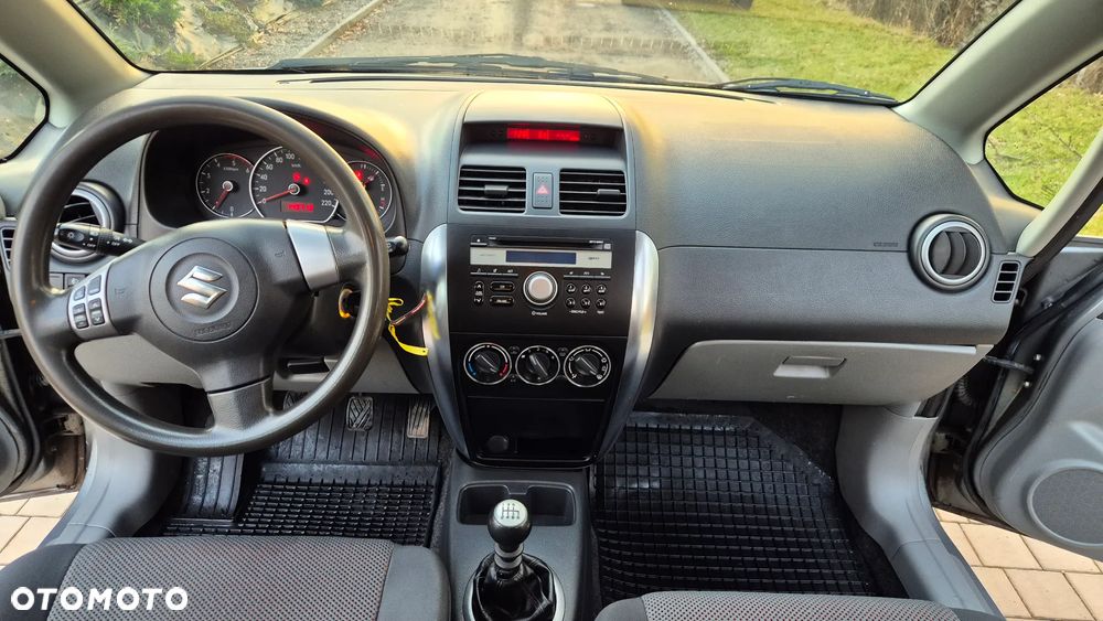 Suzuki SX4 1.9 DDiS DPF 4x4 Club - 6