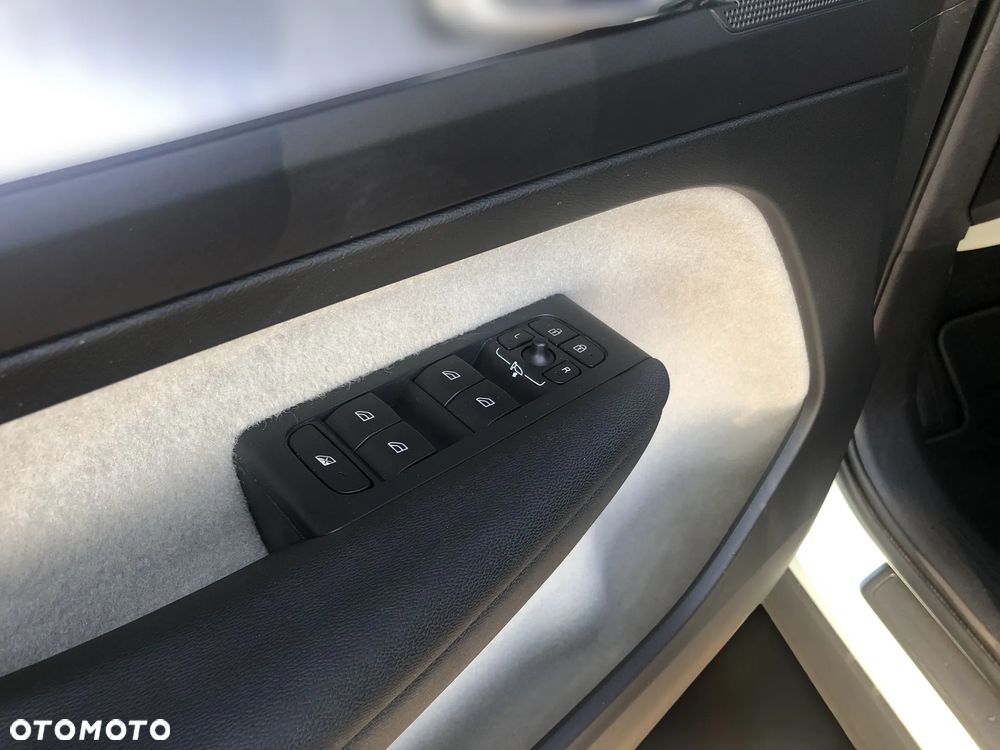 Volvo XC 40 - 13