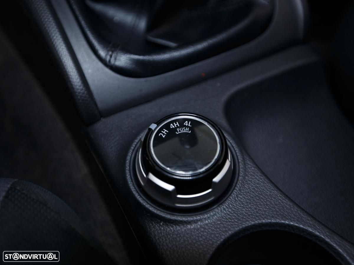 Mitsubishi L200 - 16