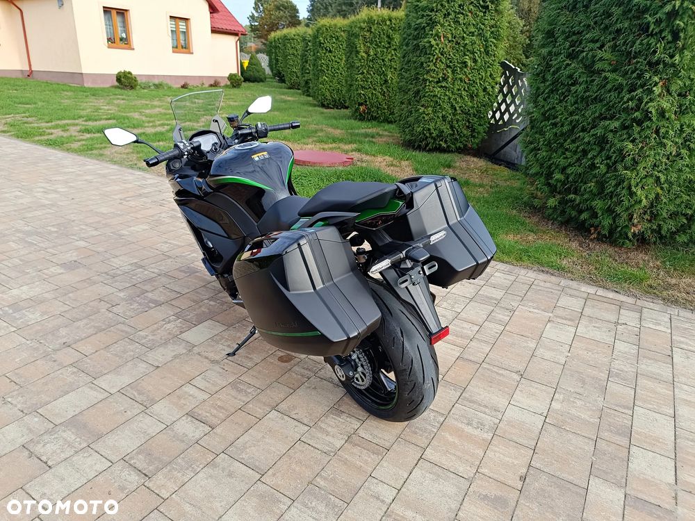 Kawasaki Ninja 1000 SX - 5