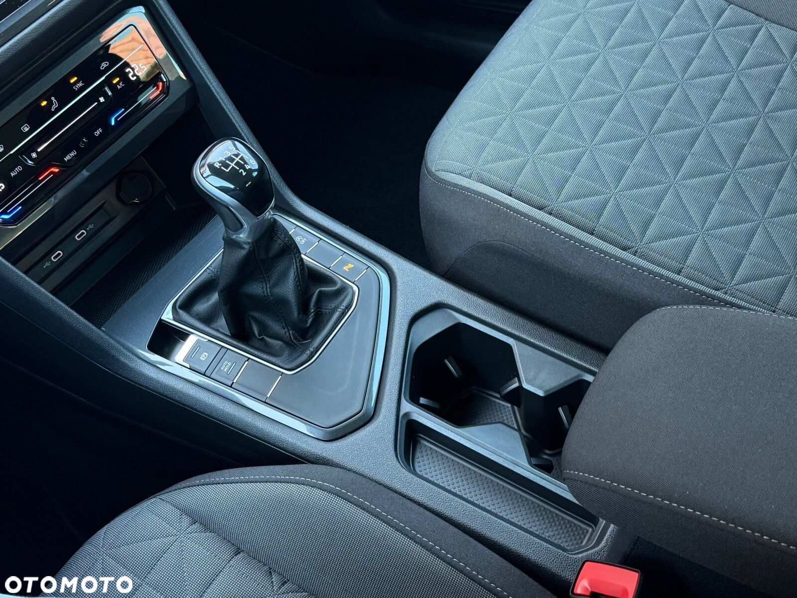 Volkswagen Tiguan 1.5 TSI EVO Life - 15