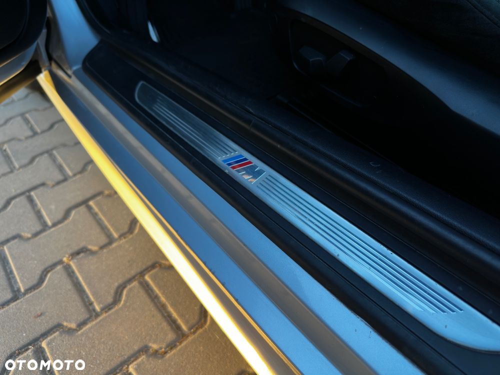 BMW Seria 3 320i - 14
