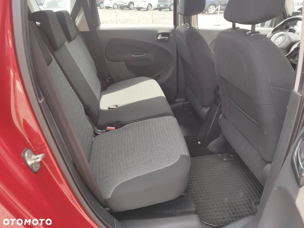 Citroën C3 Picasso 1.6i Exclusive - 24