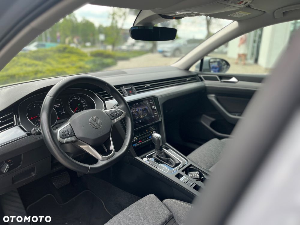 Volkswagen Passat Variant 1.5 TSI EVO Business DSG - 14