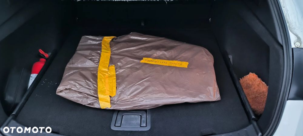 Toyota Corolla 1.8 Hybrid Comfort - 8