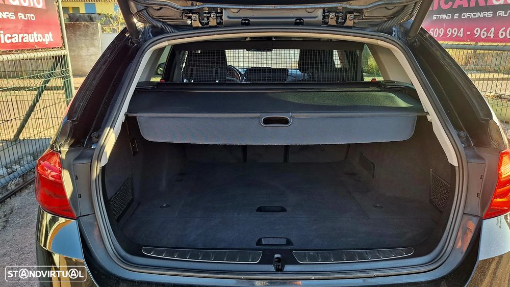 BMW 320 d Aut. Sport Line - 19