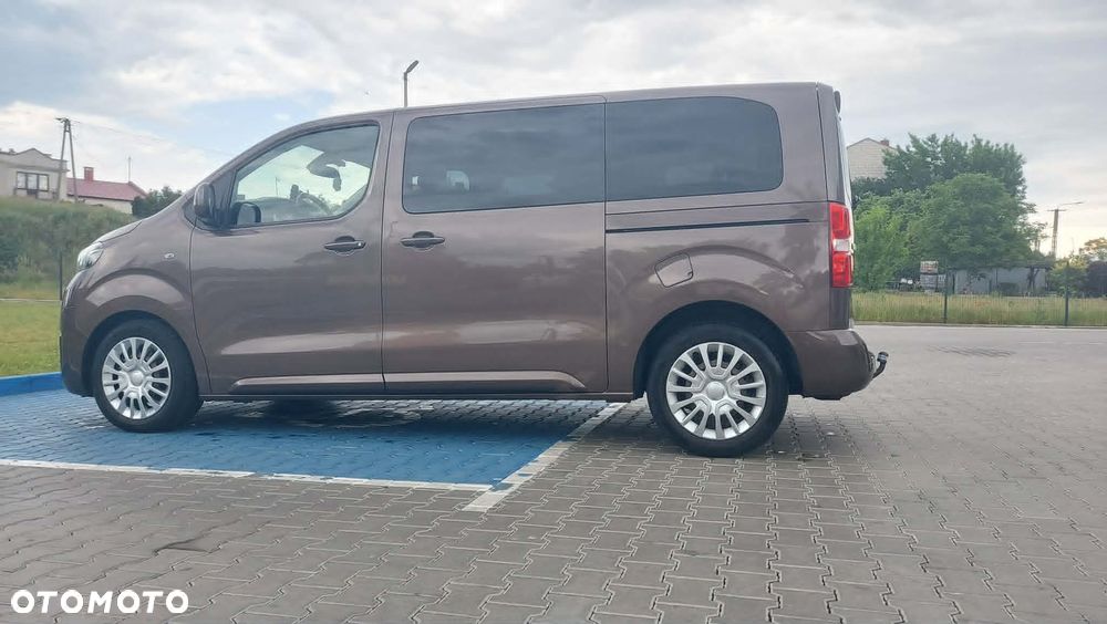 Toyota ProAce Kombi D-4D Medium 2,7t - 5