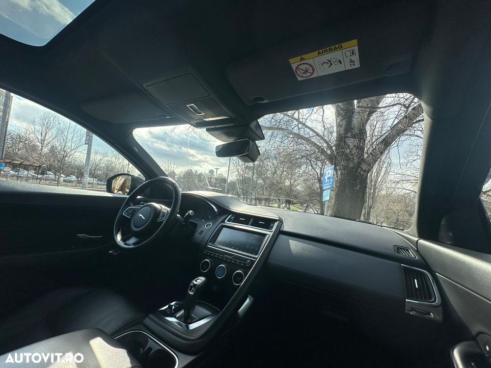 Jaguar E-Pace D180 AWD S - 9