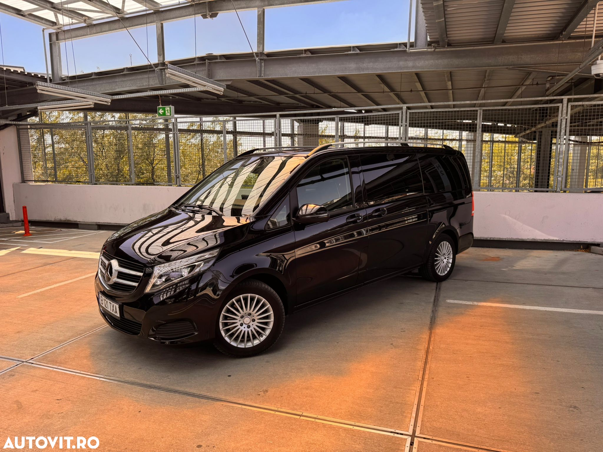 Mercedes-Benz V 250 (BlueTEC) d lang 4Matic 7G-TRONIC Edition - 3