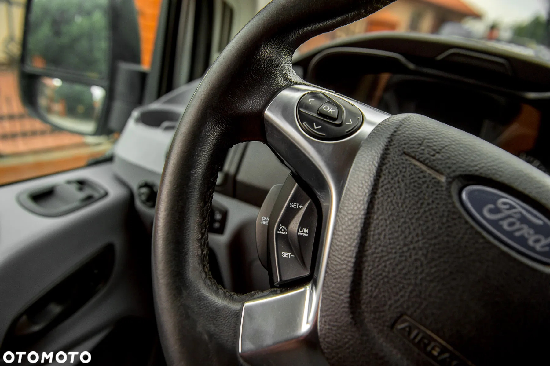 Ford Transit - 15