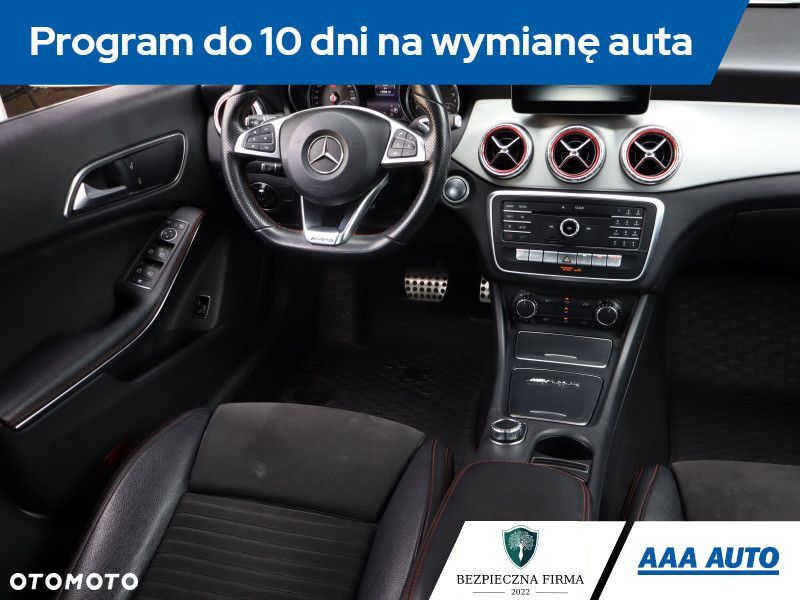 Mercedes-Benz CLA - 8