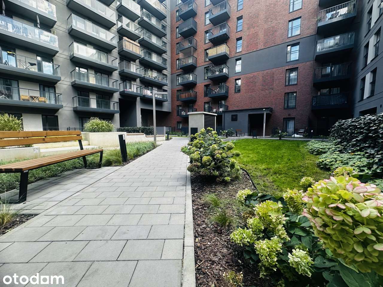 Wynajmę APARTAMENT w okolicy PKP/Wroclavii -Wrocław ul. Madalińskiego
