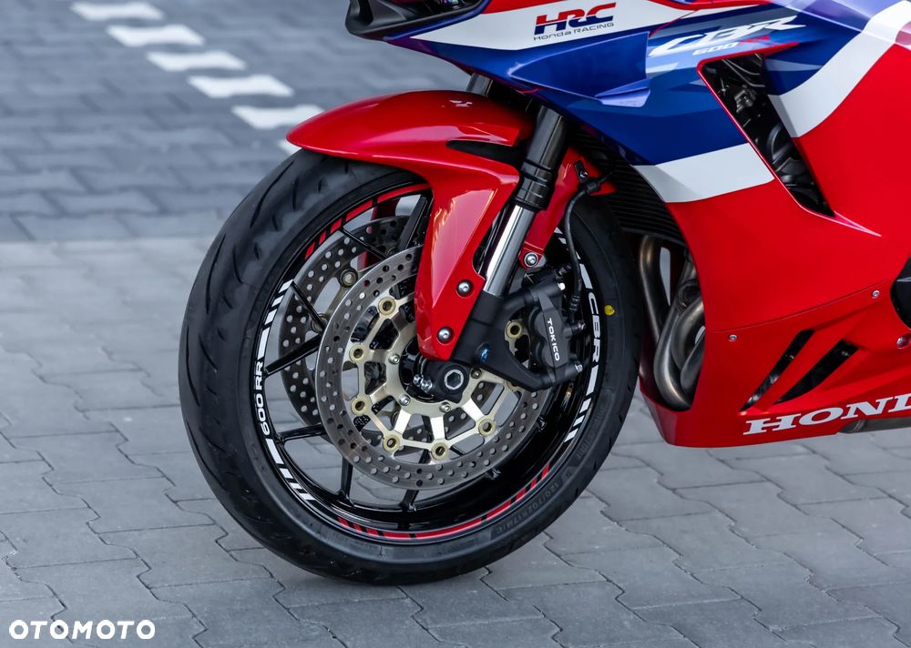 Honda CBR - 17