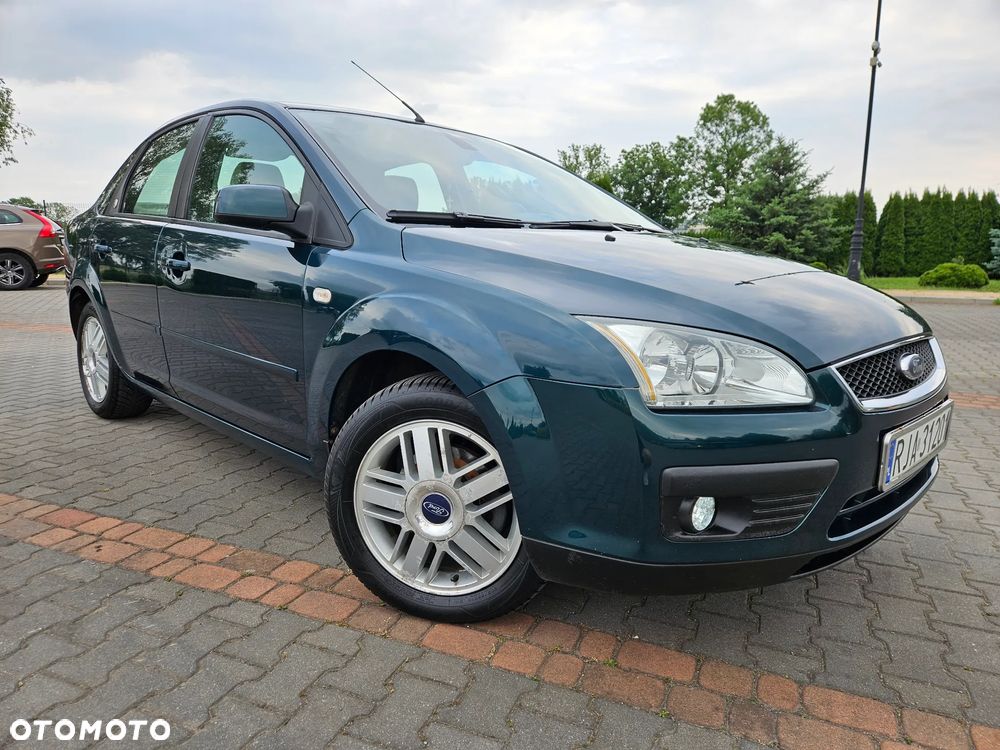 Ford Focus 1.6 TDCi Ghia - 6