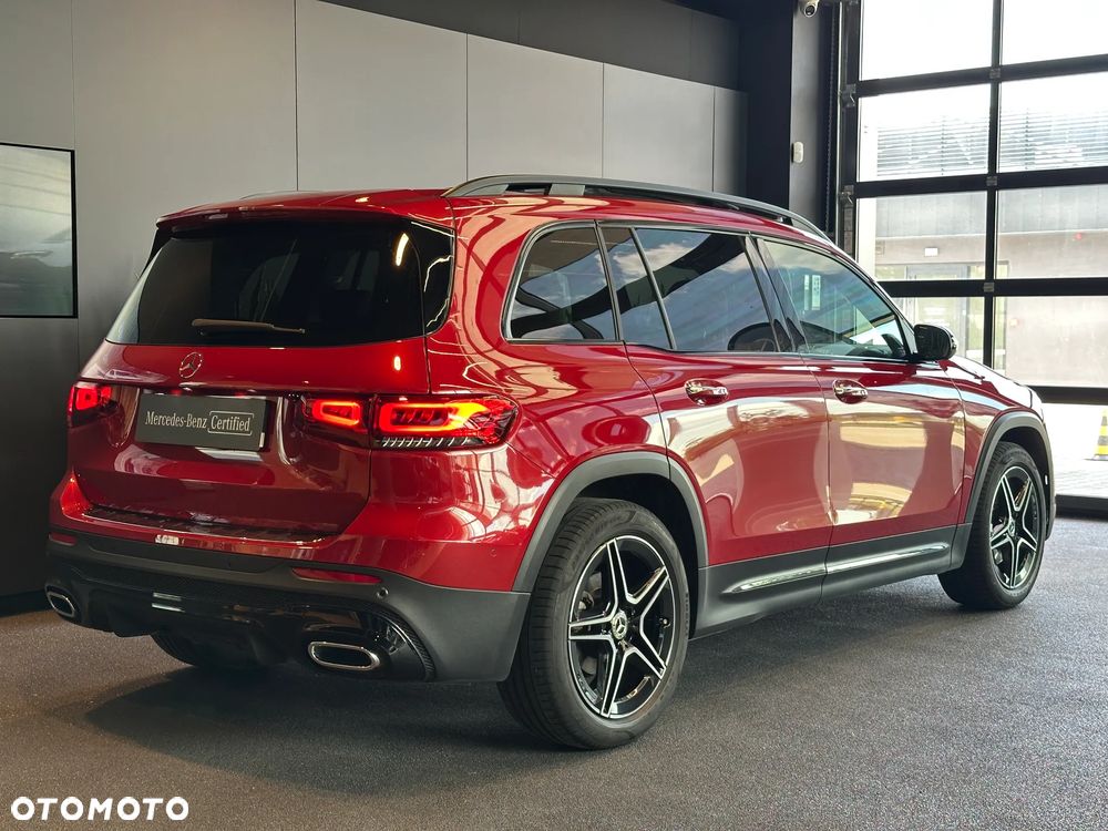 Mercedes-Benz GLB 200 4-Matic AMG Line 8G-DCT - 4