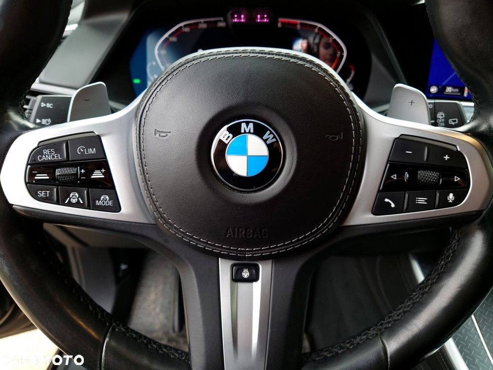 BMW X5 xDrive40d - 18