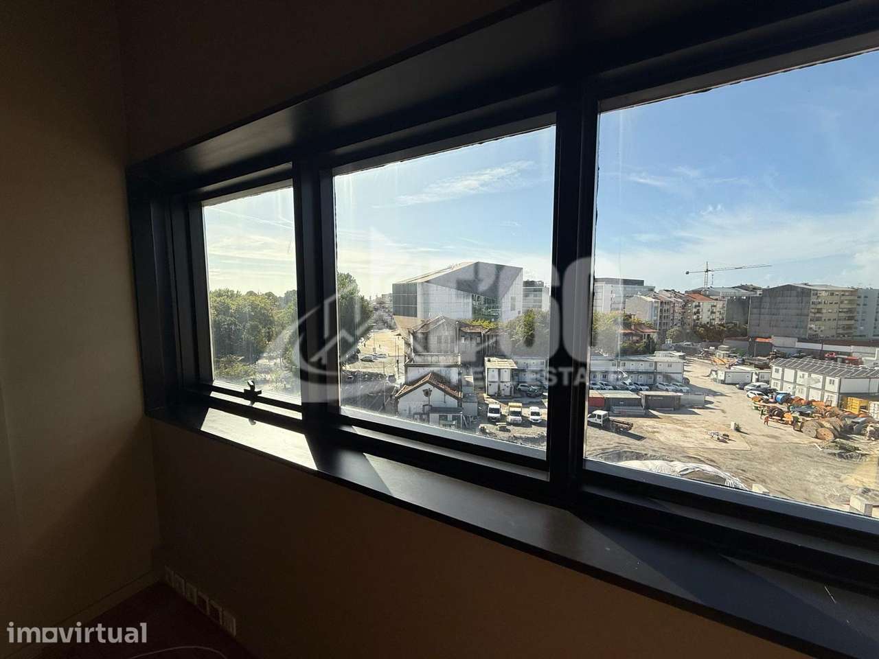 ARRENDAMENTO DE ESCRITORIO CENTRO DO PORTO - Grande imagem: 2/7