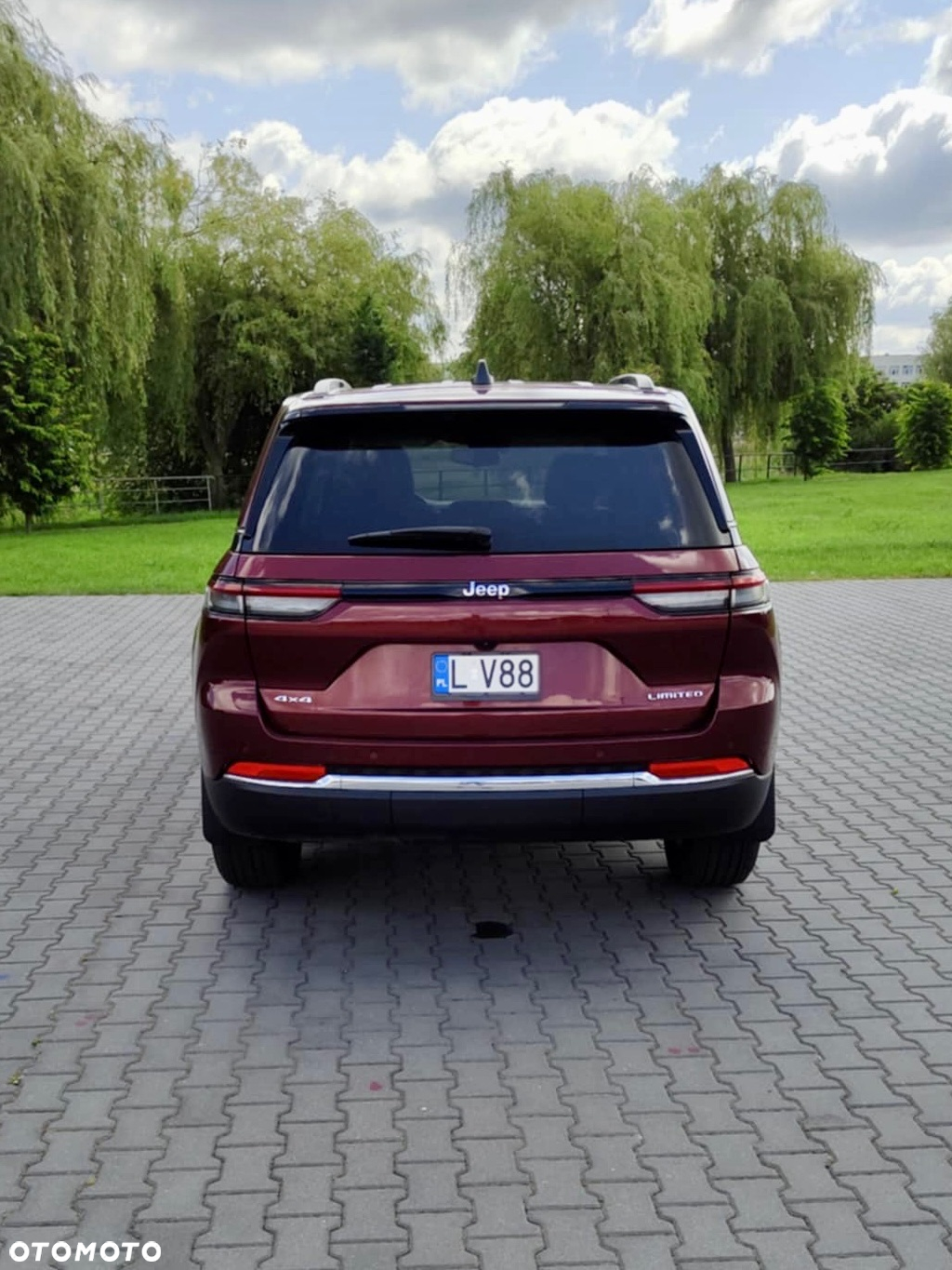 Jeep Grand Cherokee - 4