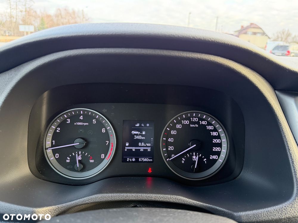 Hyundai Tucson 1.6 GDI BlueDrive Comfort 2WD - 25