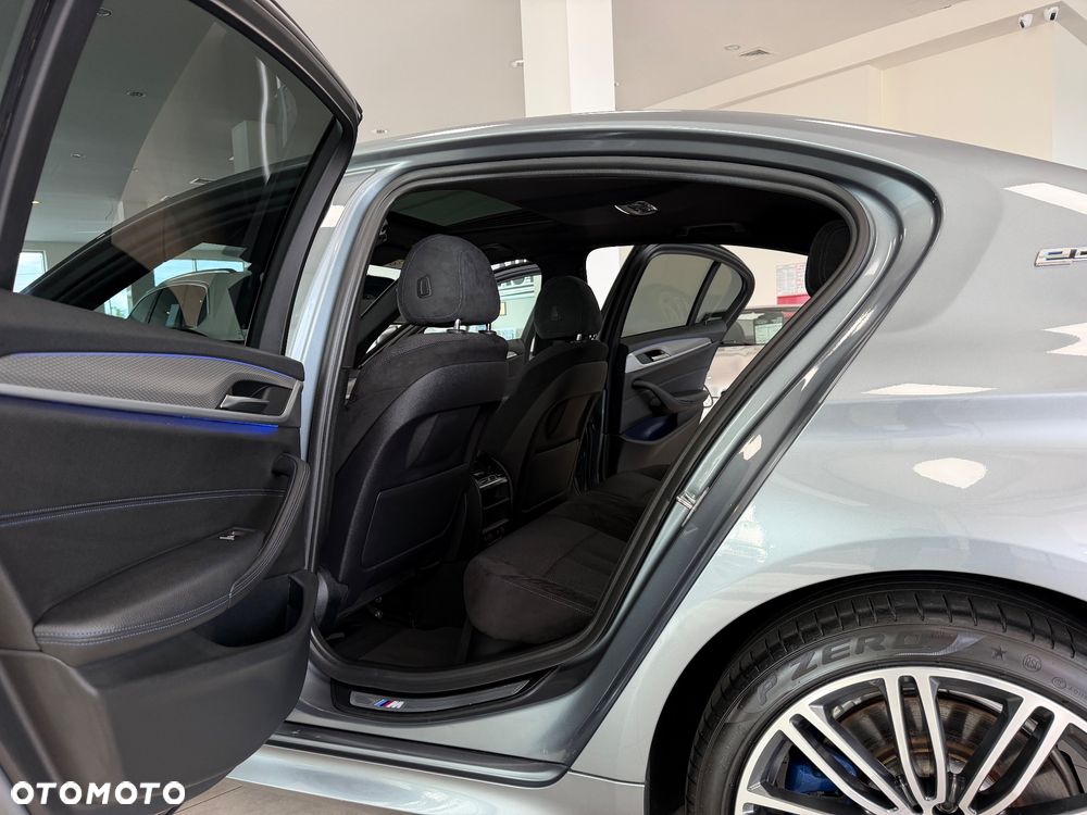 BMW Seria 5 - 28