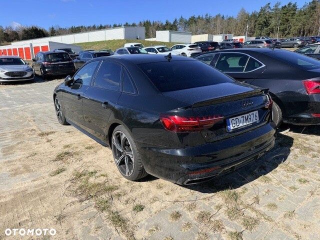 Audi A4 Limousine - 2