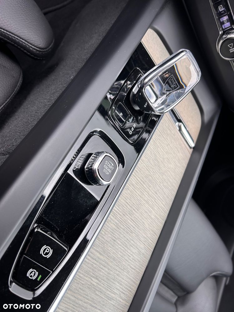 Volvo XC 60 B4 D Geartronic Inscription - 19