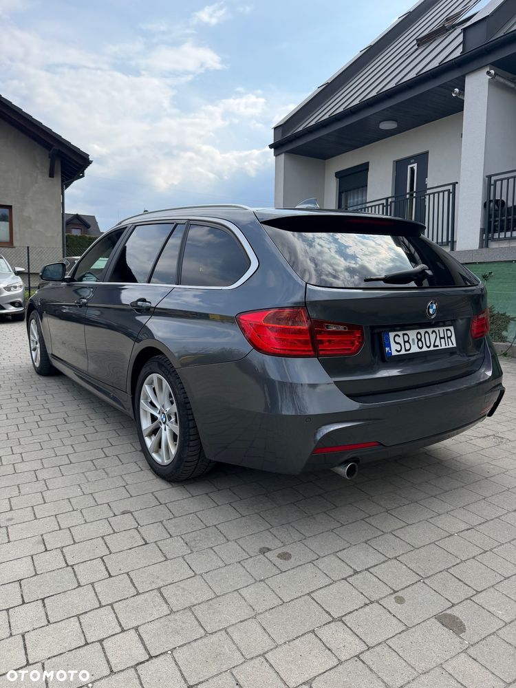 BMW Seria 3 320d xDrive - 10