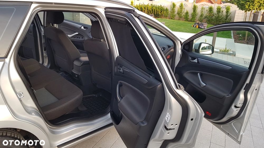 Ford Mondeo 1.6 TDCi Ambiente Plus - 15