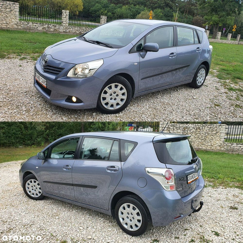 Toyota Verso - 36