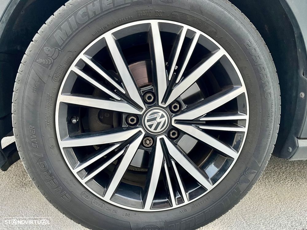 VW Golf - 46
