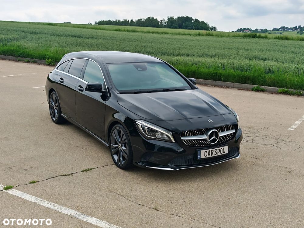 Mercedes-Benz CLA - 33