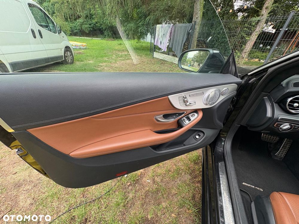 Mercedes-Benz Klasa C 300 7G-TRONIC - 14