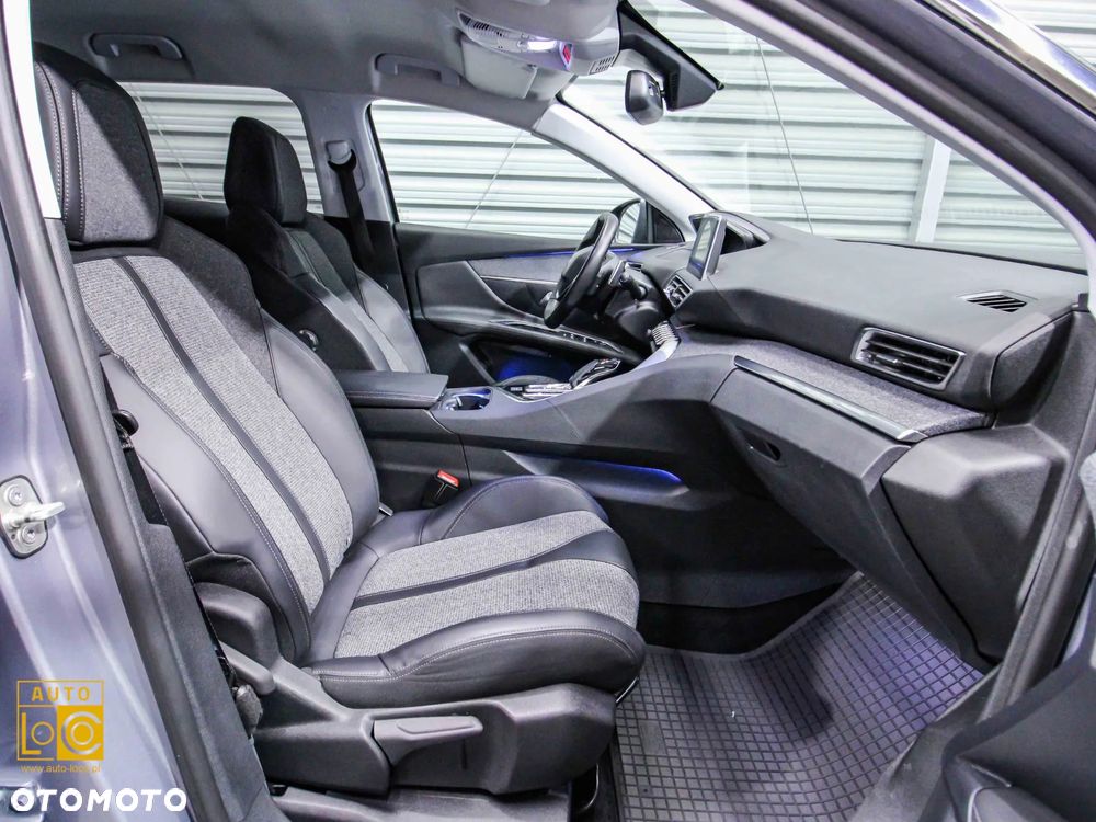 Peugeot 3008 1.2 PureTech Allure S&S EAT6 - 10