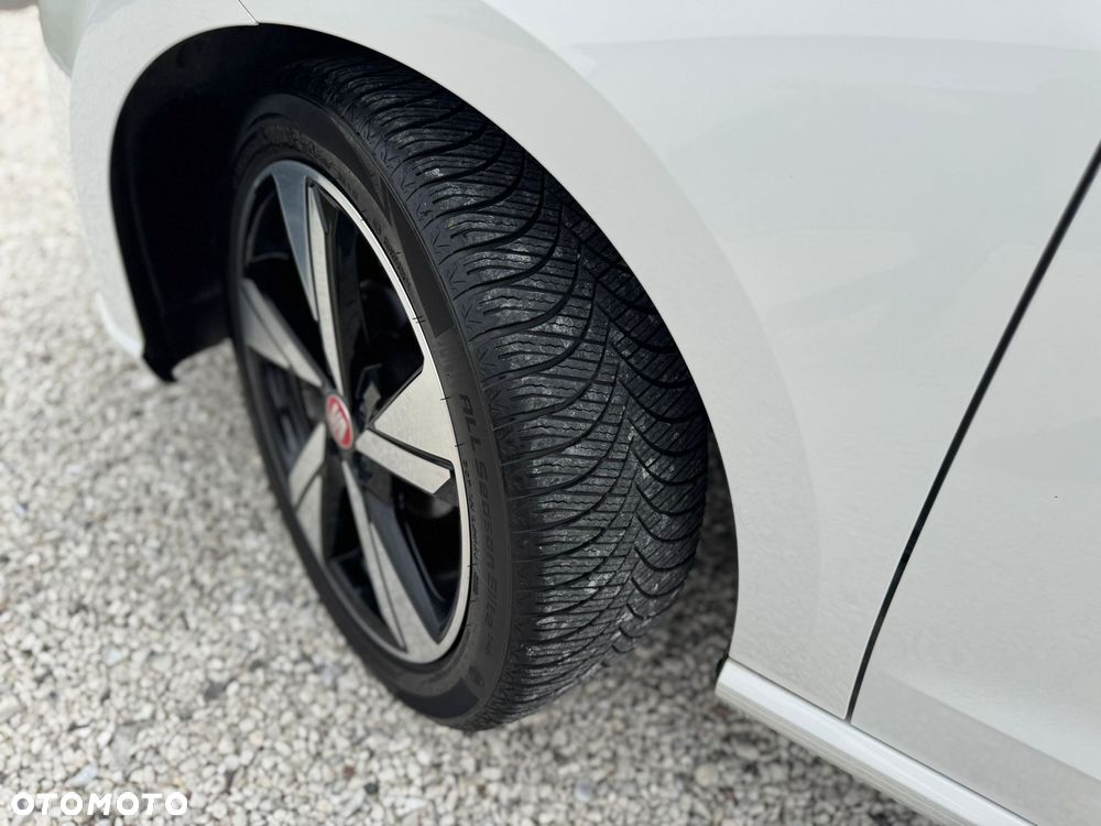 Seat Ibiza 1.0 EcoTSI S&S FR - 16