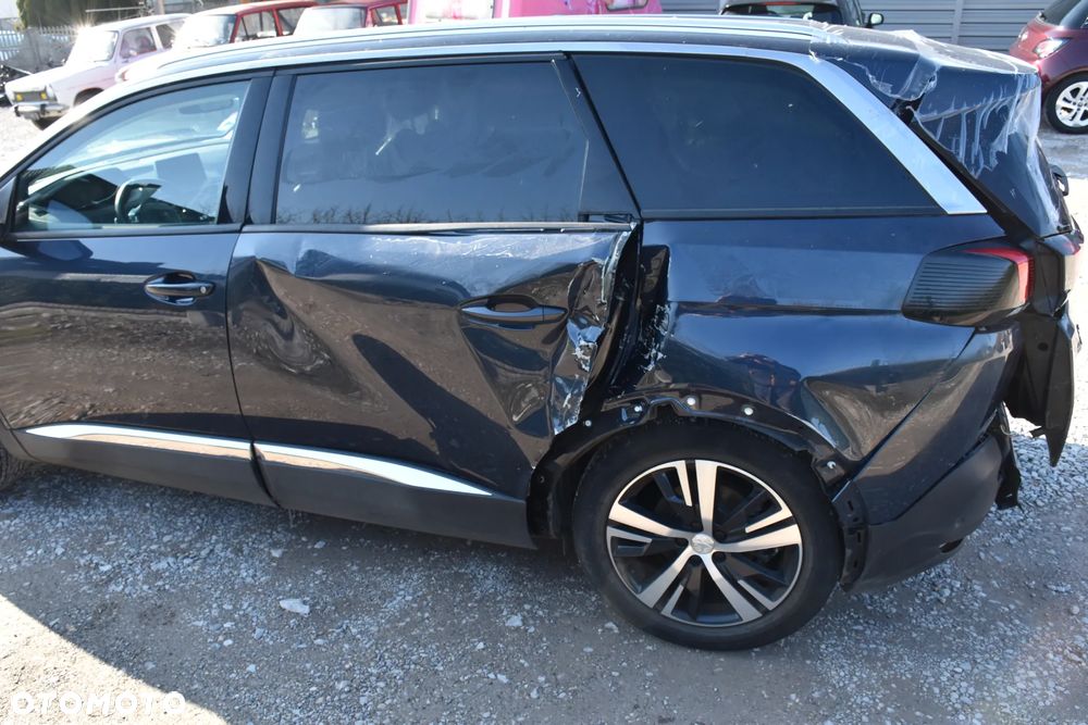 Peugeot 5008 PureTech 130 EAT8 Stop & Start Active - 9