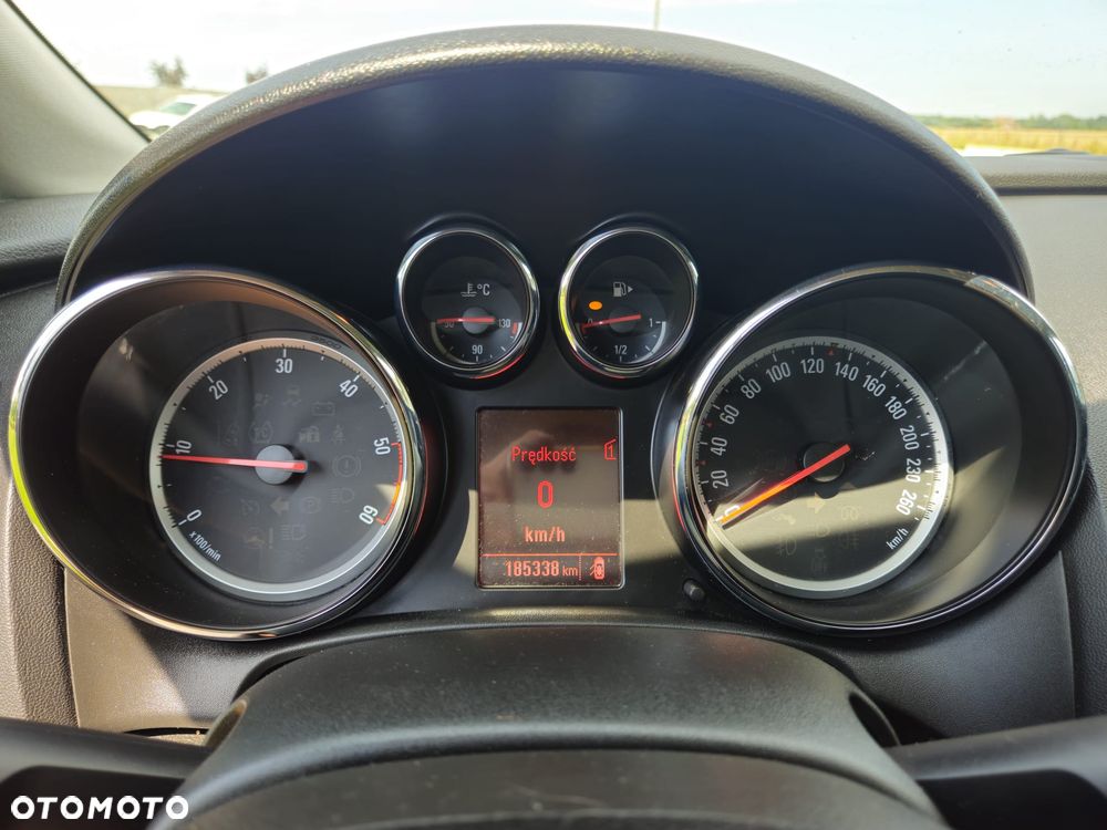Opel Astra 1.7 CDTI ecoFLEX - 20
