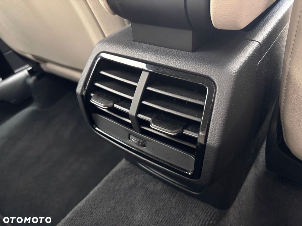 Audi Q3 - 24