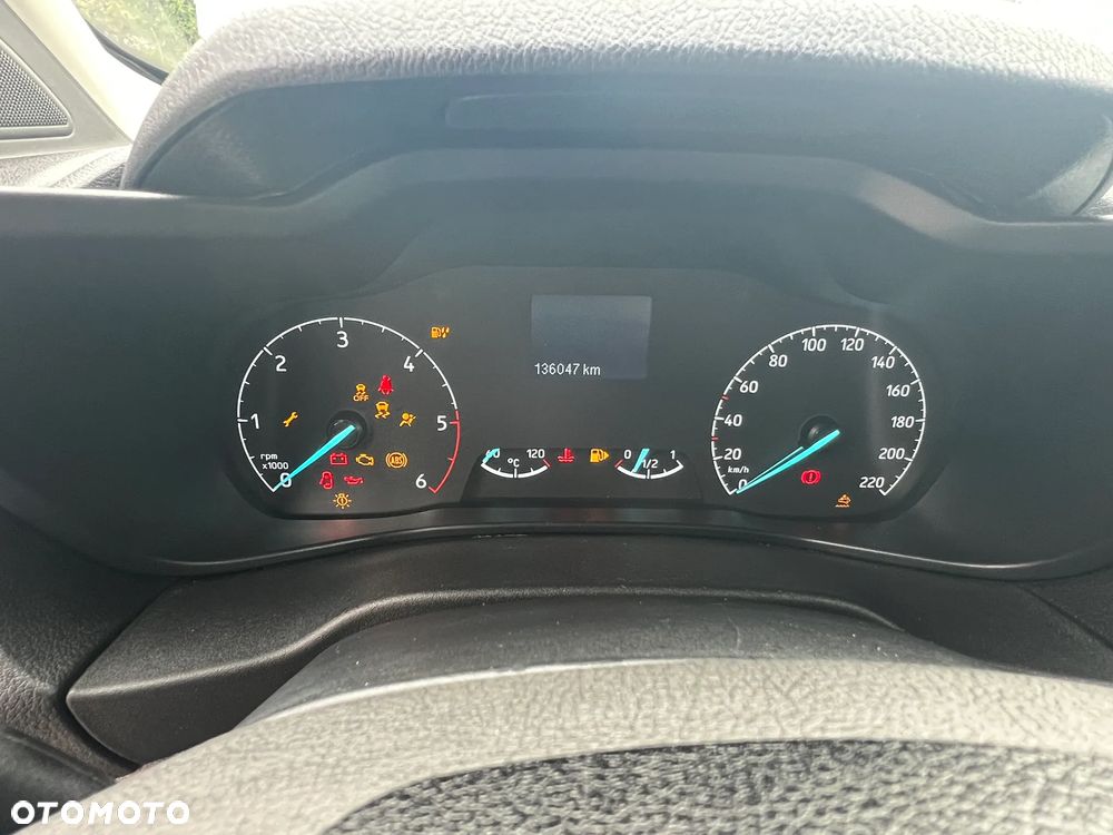 Ford Transit Connect - 15