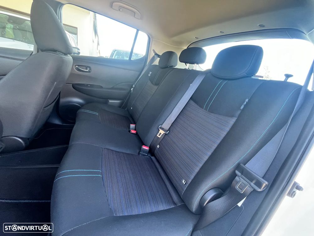 Nissan Leaf Acenta Access - 13