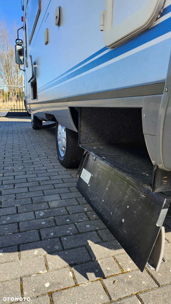 Hymer-Eriba BC 544 - 11