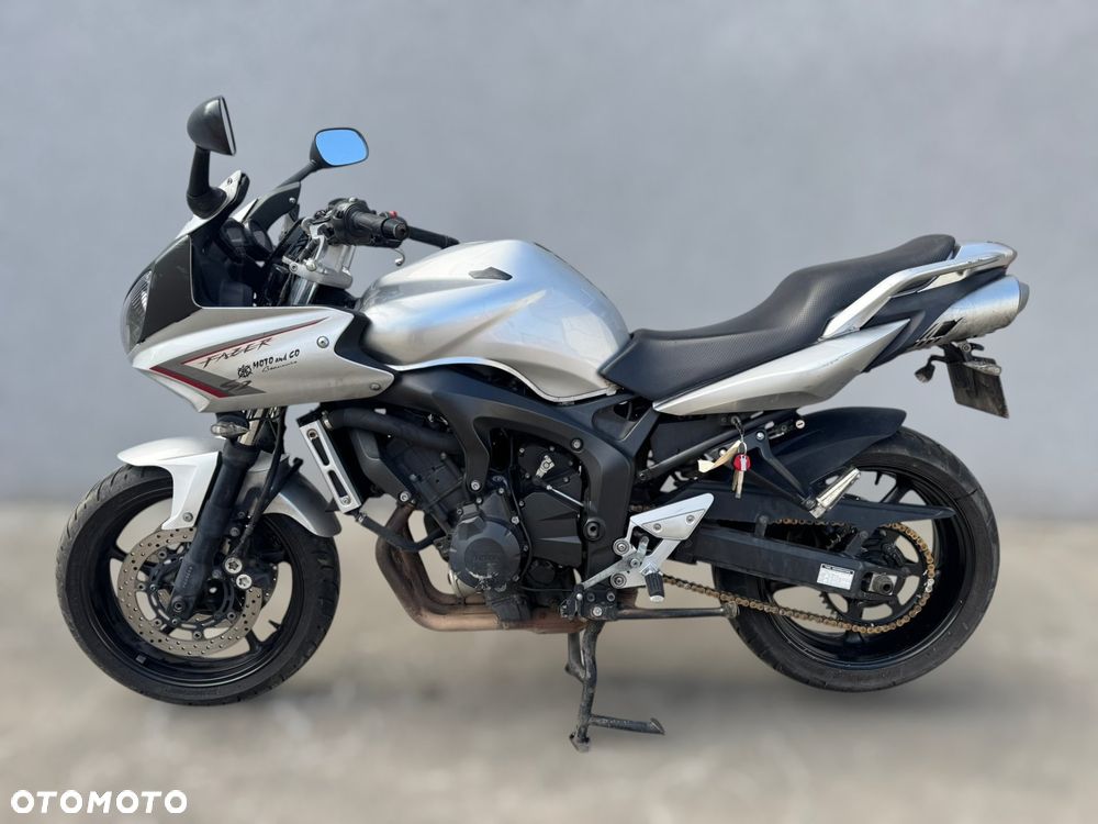 Yamaha FZ6 - 2