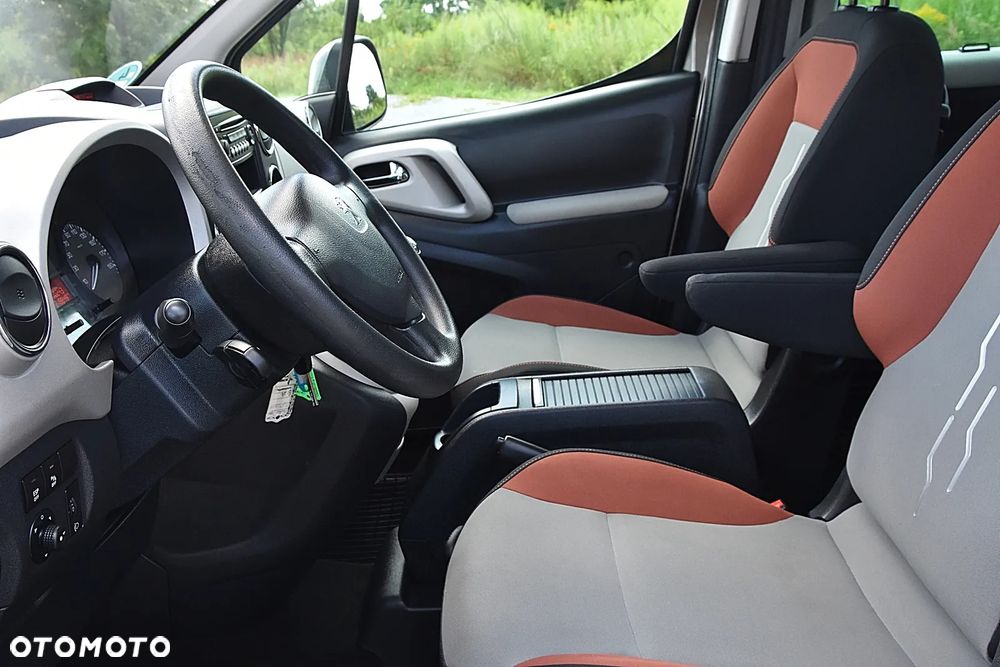Peugeot Partner - 13