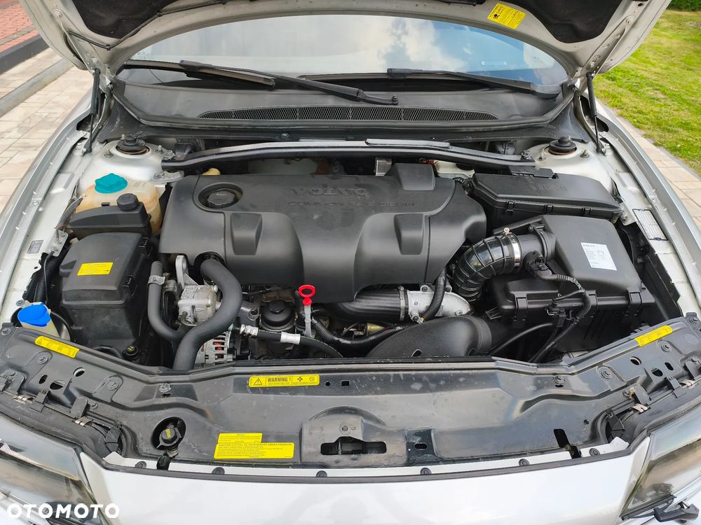 Volvo S80 2.4D Momentum - 39