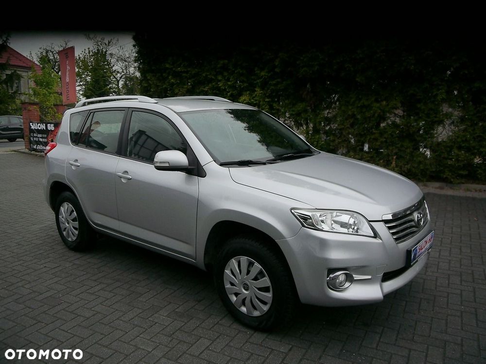 Toyota RAV4 2.2 D-4D 4x4 Sol - 17