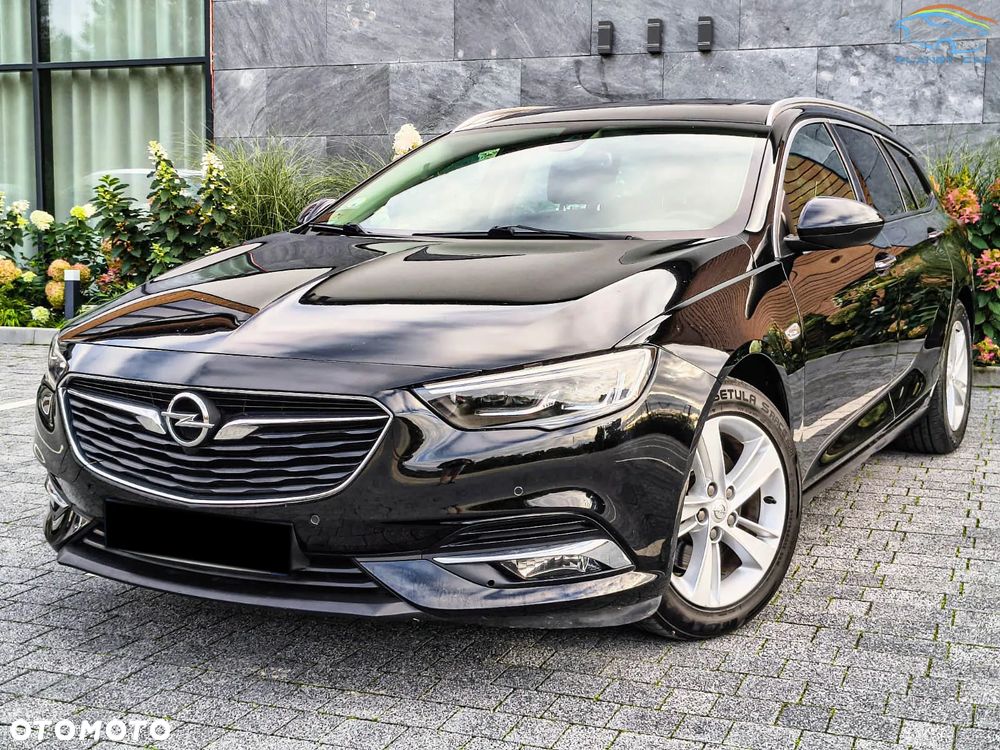 Opel Insignia 1.6 CDTI Executive - 1
