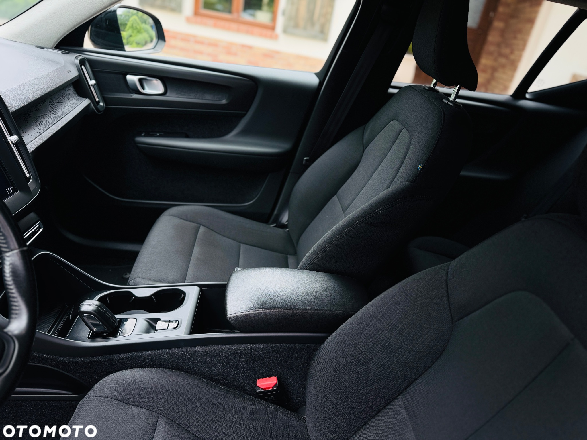 Volvo XC 40 D3 AWD Momentum Pro - 16