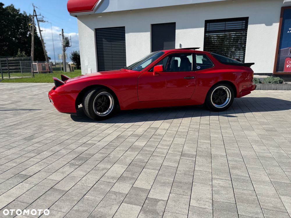 Porsche 944 - 2