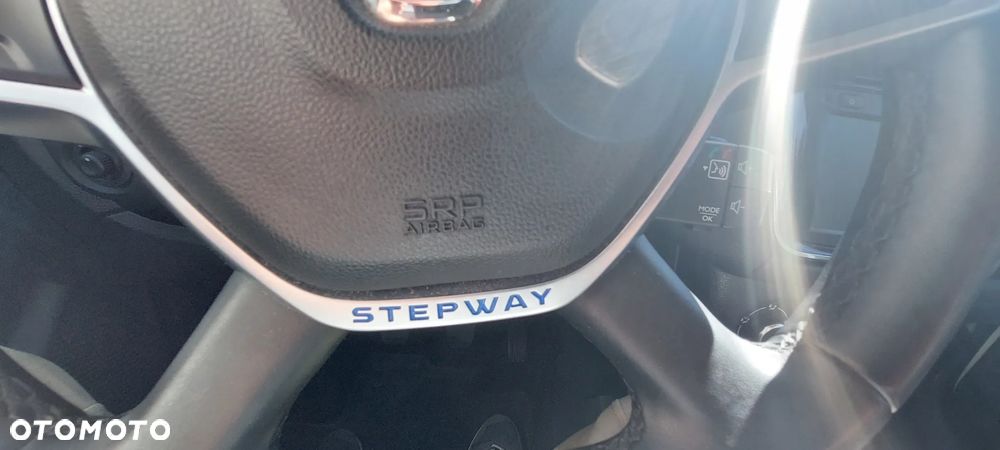 Dacia Dokker SCe 100 Stepway - 30